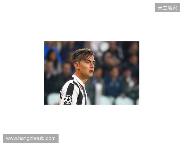 记者:曼联将同步推进新帅遴选,若卡里克战绩出色也会成为候选 记者:曼联将同步推进新帅遴选,若卡里克战绩出色也会成为候选