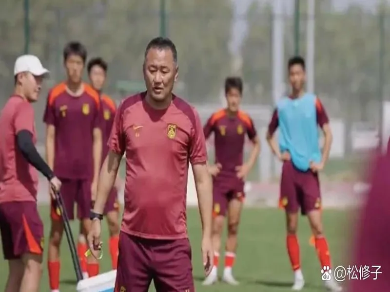 苗原谈中足联升降级附加赛:生死之战中甲球队不能用外援,挺离谱